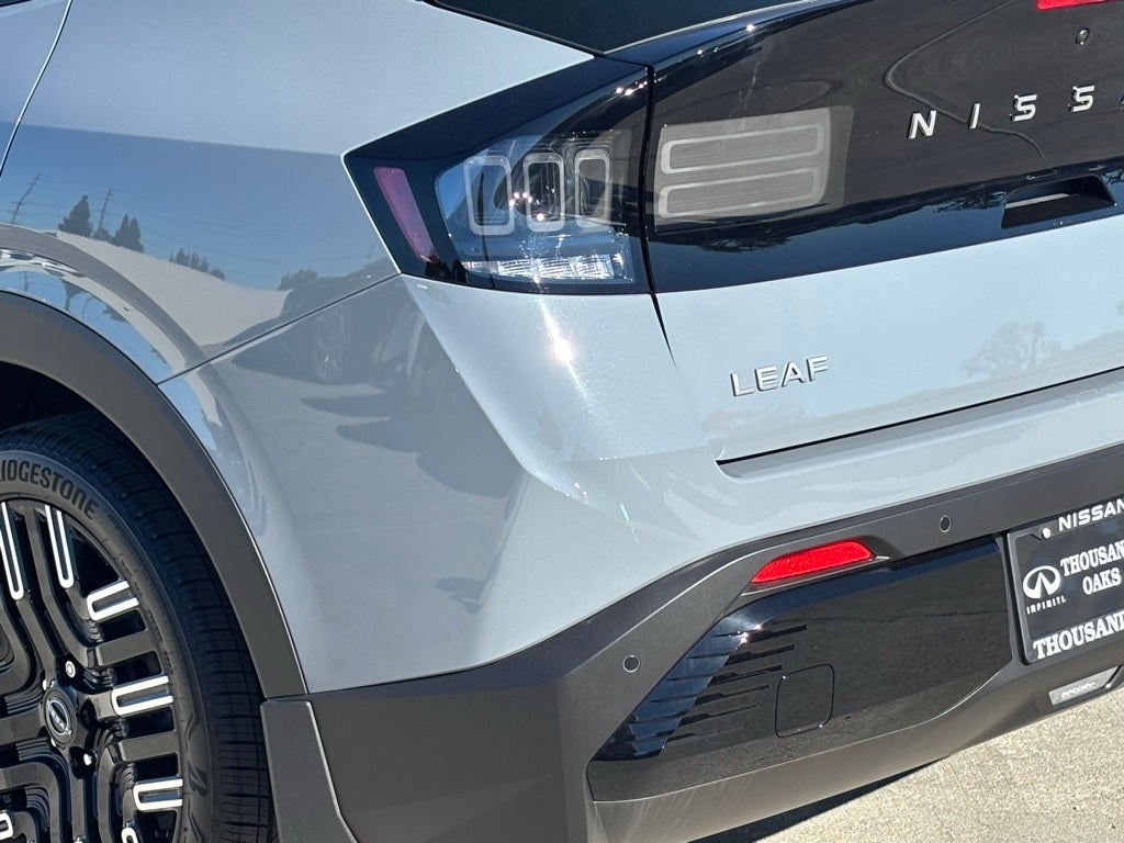 2026 Nissan LEAF Platinum+