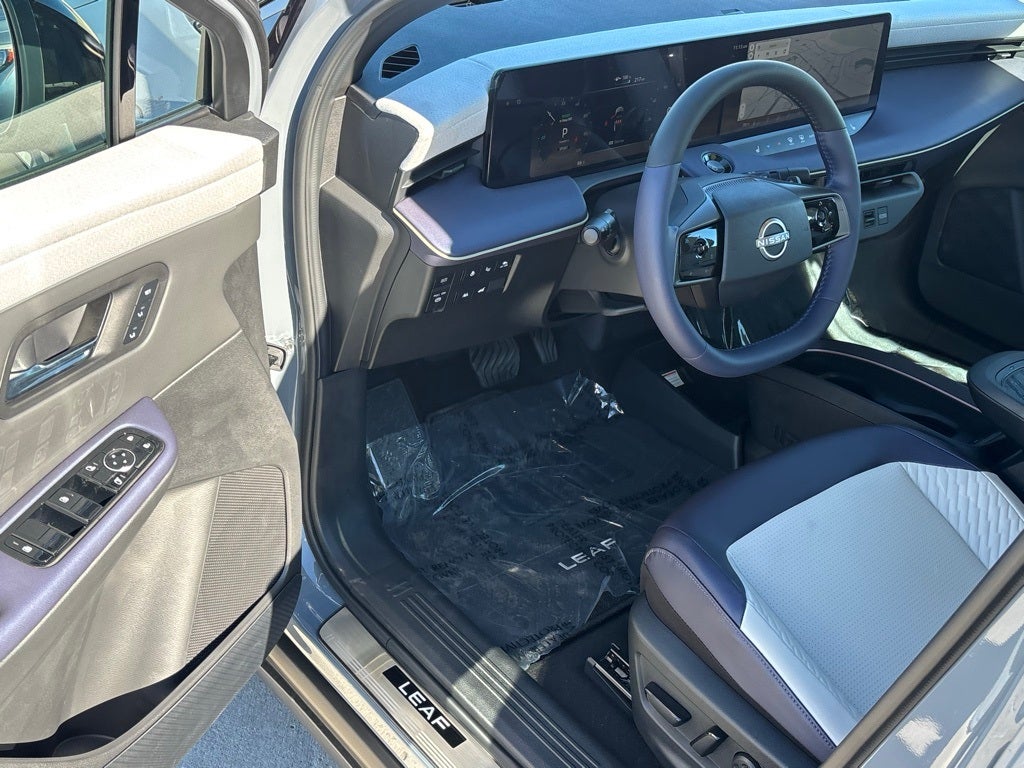 2026 Nissan LEAF Platinum+