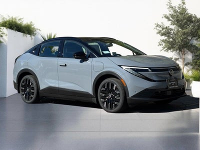 2026 Nissan LEAF Platinum+