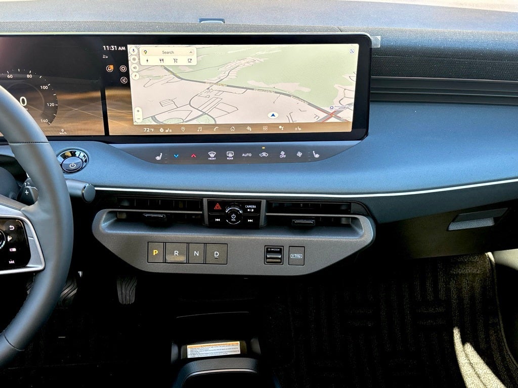 2026 Nissan LEAF Platinum+