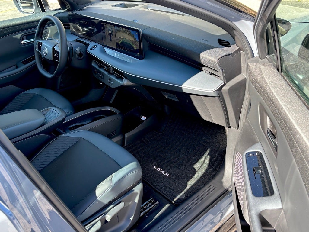 2026 Nissan LEAF Platinum+