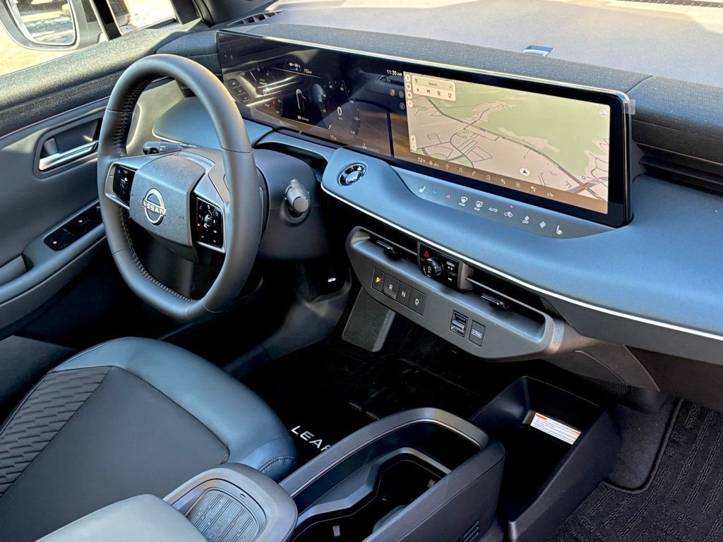 2026 Nissan LEAF Platinum+