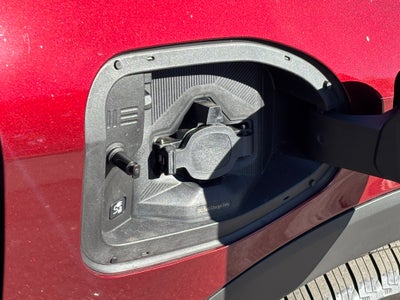 2026 Nissan LEAF Platinum+