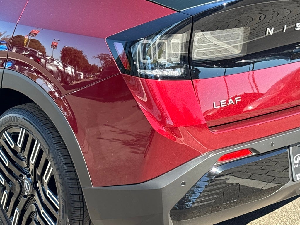 2026 Nissan LEAF Platinum+