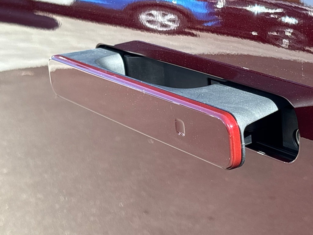 2026 Nissan LEAF Platinum+