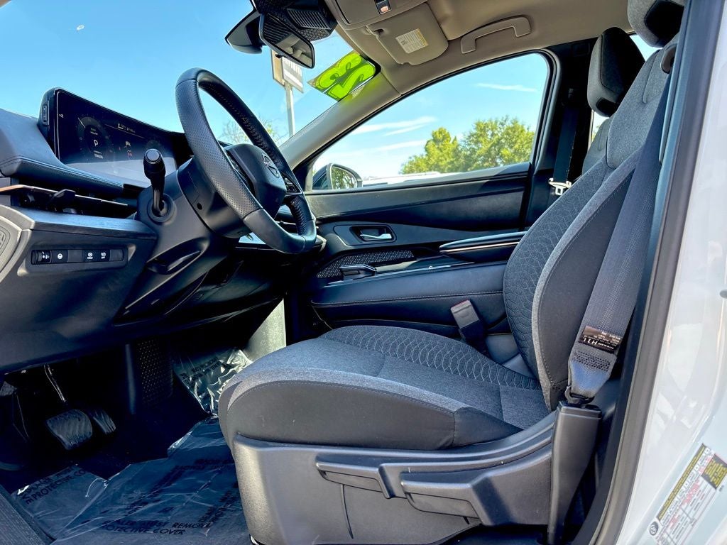 2023 Nissan Ariya VENTURE+