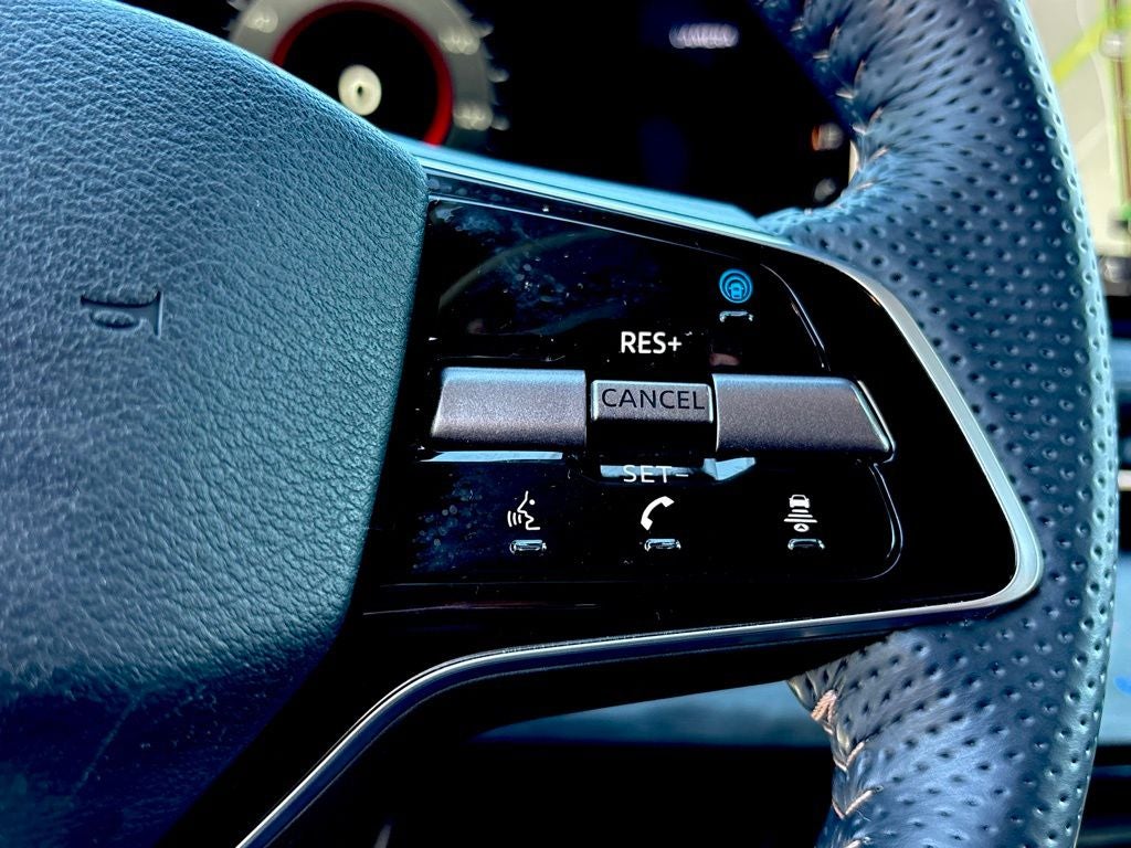 2023 Nissan Ariya VENTURE+