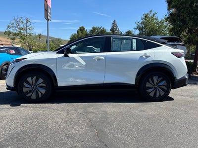 2023 Nissan Ariya VENTURE+