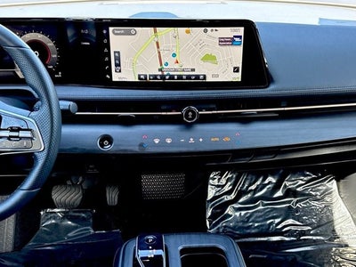 2023 Nissan Ariya VENTURE+