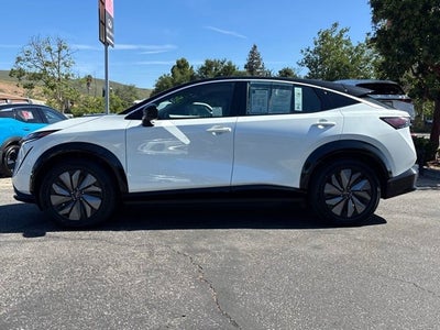 2023 Nissan Ariya VENTURE+