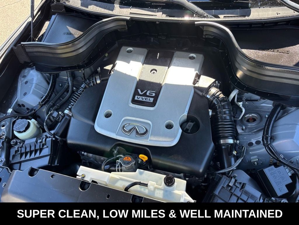 2016 INFINITI QX50 Base