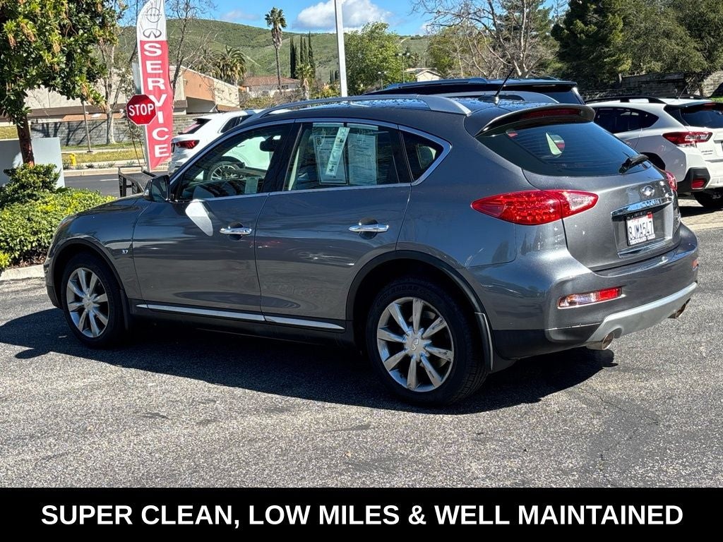 2016 INFINITI QX50 Base