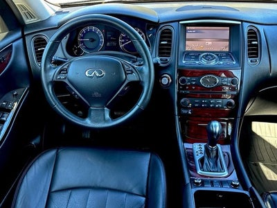 2016 INFINITI QX50 Base