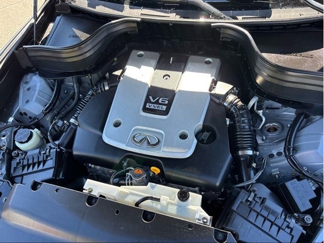 2016 INFINITI QX50 Base