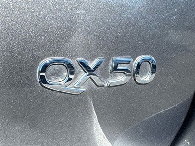 2016 INFINITI QX50 Base