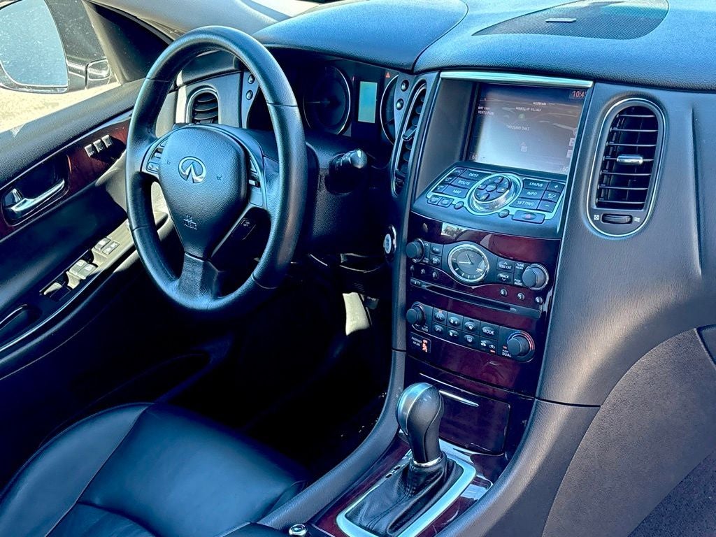 2017 INFINITI QX50 RWD