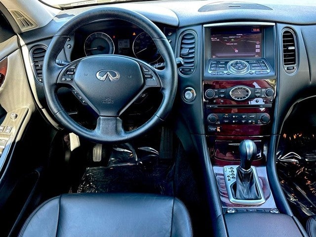 2017 INFINITI QX50 RWD