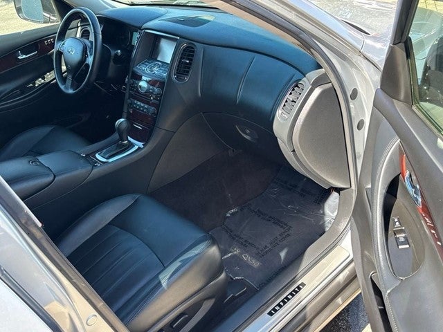 2017 INFINITI QX50 RWD