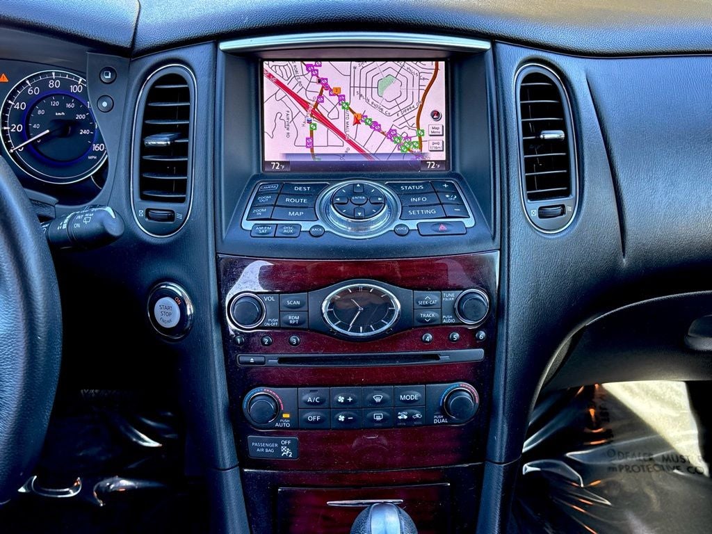 2016 INFINITI QX50 Base