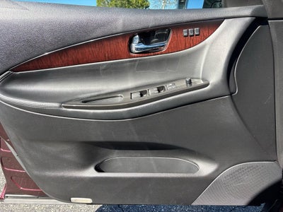 2016 INFINITI QX50 Base