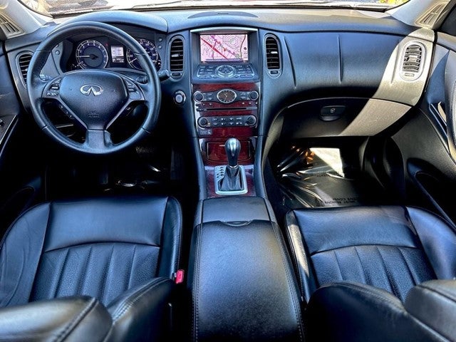 2016 INFINITI QX50 Base