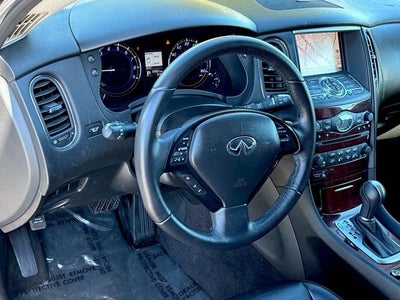 2016 INFINITI QX50 Base