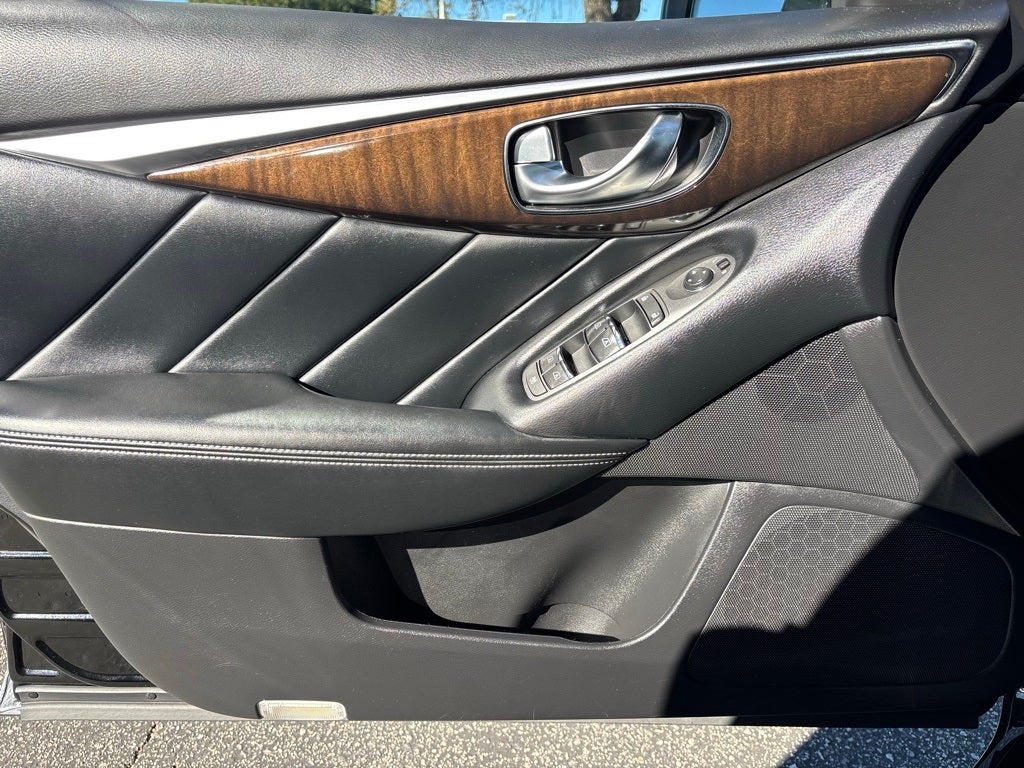 2019 INFINITI Q50 LUXE