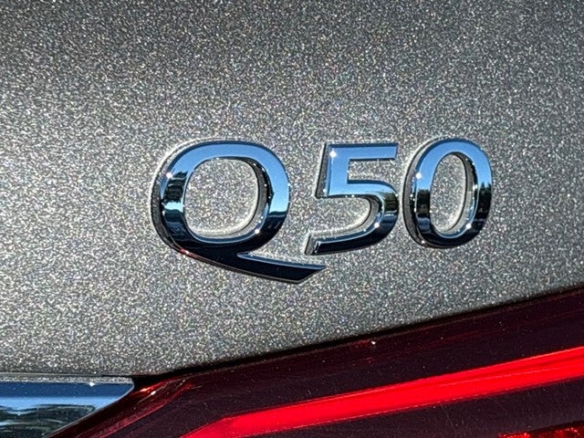 2022 INFINITI Q50 LUXE RWD