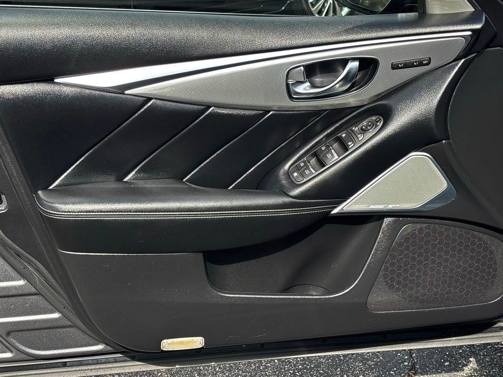 2023 INFINITI Q50 LUXE RWD