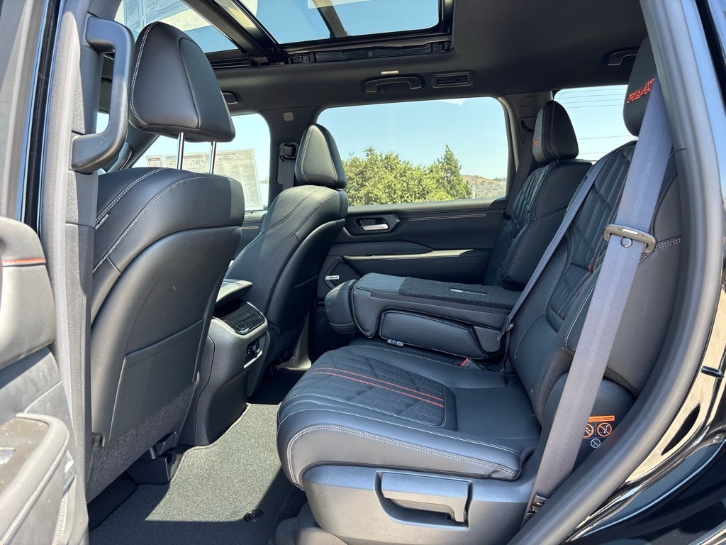 2025 Nissan Armada PRO-4X®