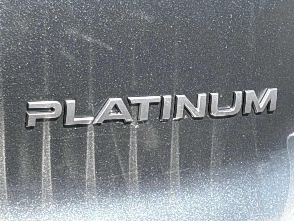 2025 Nissan Armada Platinum