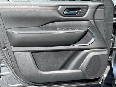 2025 Nissan Armada Platinum