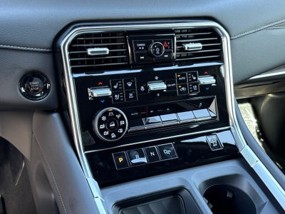 2025 Nissan Armada Platinum