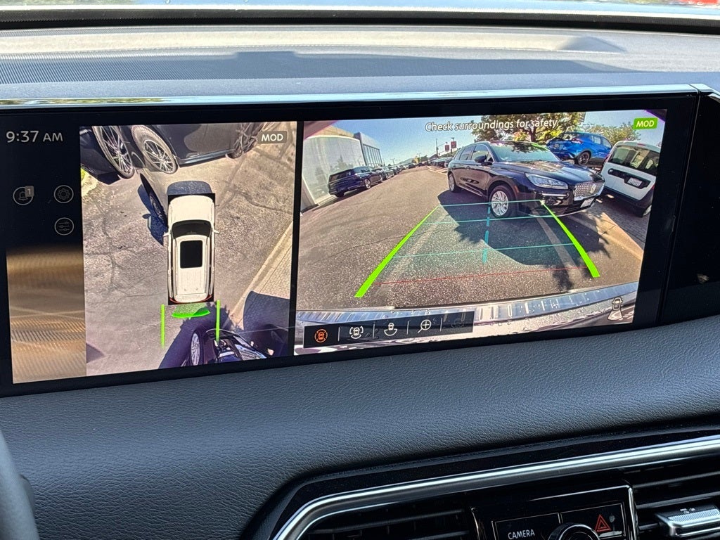 2025 Nissan Armada Platinum