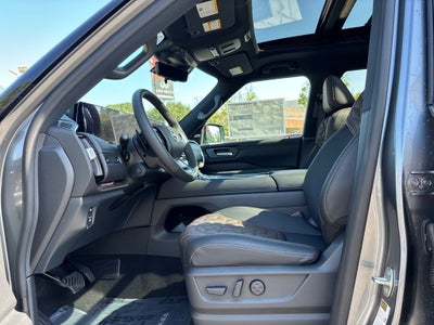 2025 Nissan Armada Platinum