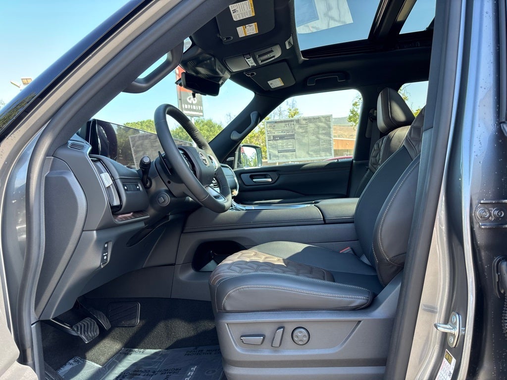 2025 Nissan Armada Platinum