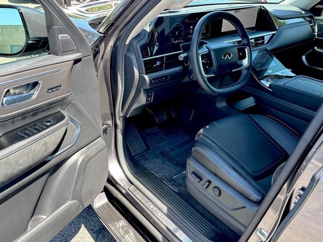 2026 INFINITI QX80 Luxe 4WD