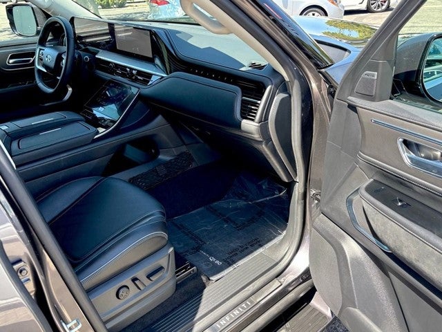 2026 INFINITI QX80 Luxe 4WD