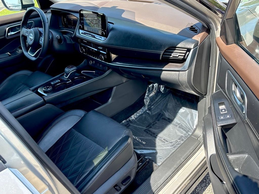 2023 Nissan Rogue Platinum