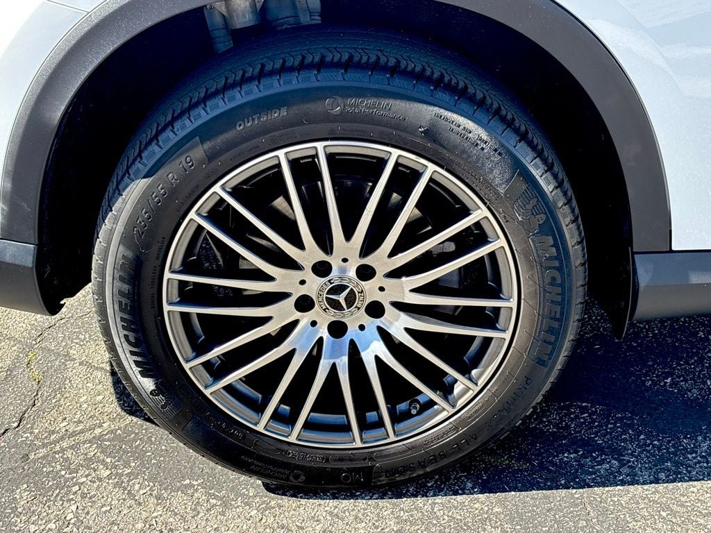 2023 Mercedes-Benz GLC GLC 300