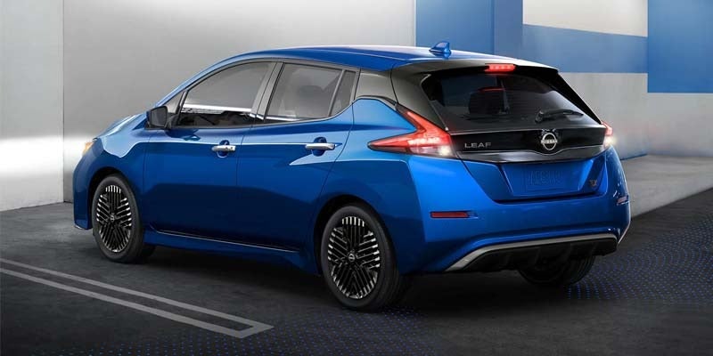 2025 Nissan Leaf